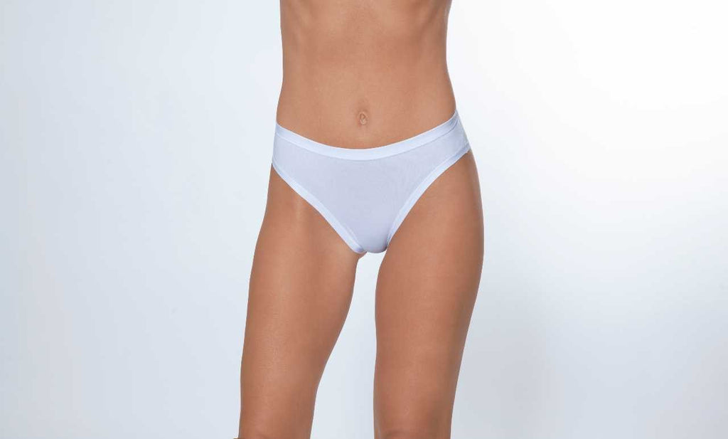 Slip donna a vita media in cotone elasticizzato, disponibili in vari colori, confezioni da 3 pezzi