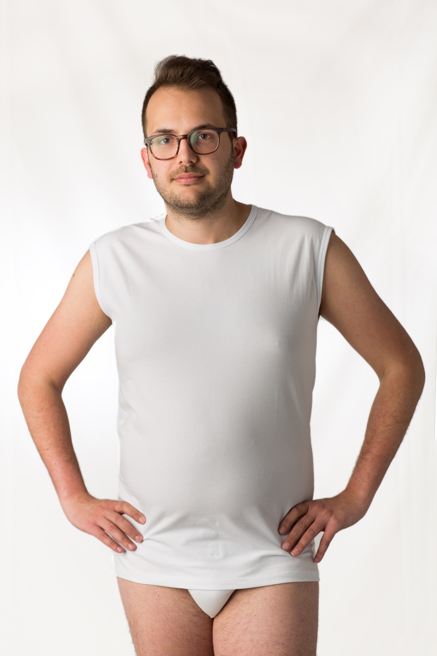 Smanicato conformato per uomo a girocollo in puro cotone , disponibile fino alla 10XL, colore bianco o nero