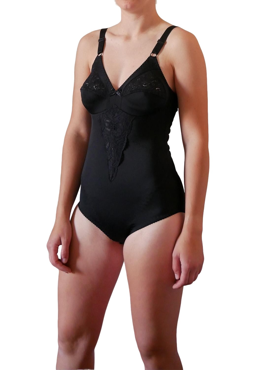 Body contenitivo in pizzo, tessuto Charmeuse elasticizzato e modellante, disponibile in diverse taglie e colori