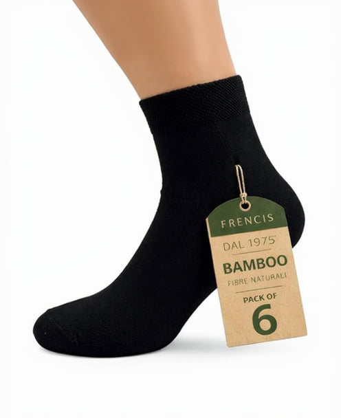 Calzini neri in bamboo alla caviglia